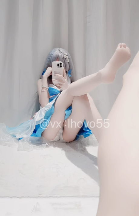 快手小宅酱 快手极品少萝300门槛新作白丝蓝白水手服jk+圣诞情趣制服  【13P 13V 377MB】