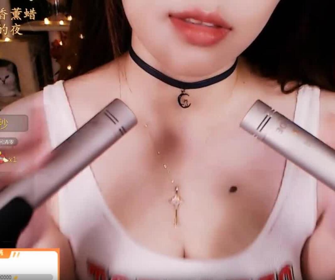 18103300.jpg ASMR 耳部按摩,耳边亲吻夏乔恩